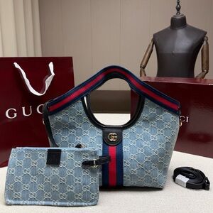Gucci GG Giglio women's bags